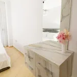 Gaia's * Vlorë