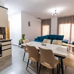 Gaia's Apartamento Vlorë
